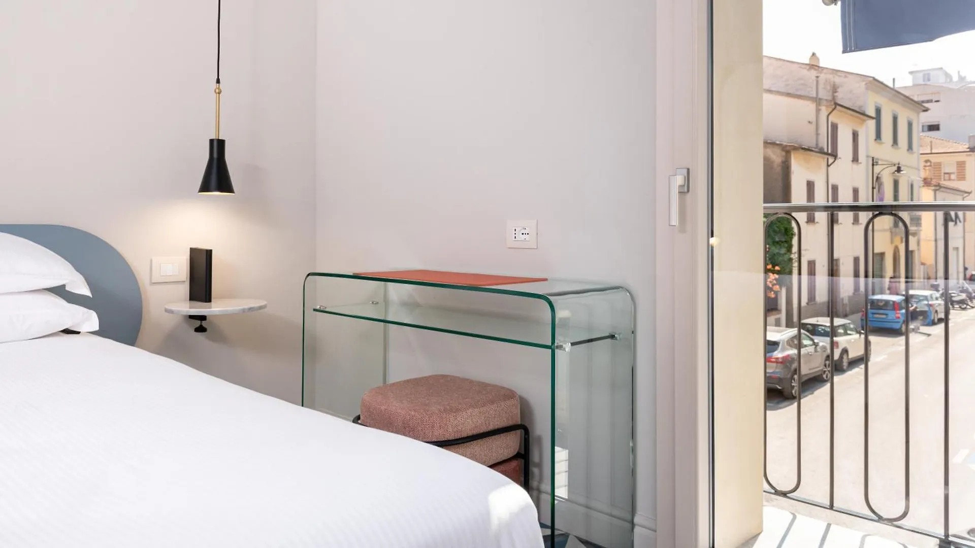 Riva Rooms Follonica Italia